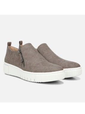 Naturalizer Soul Turner Slip On Trainers | 8.5